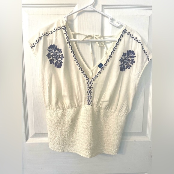 Old Navy top defined waist floral v neck top size Large - Picture 3 of 5